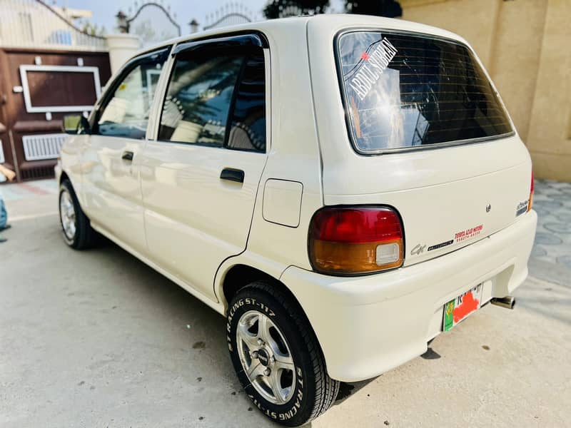 Daihatsu Cuore 2007 1