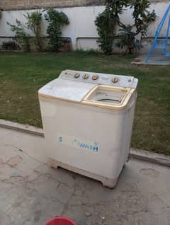 Kenwood 10kg load semi-automatic washing machine (dryer is broken)