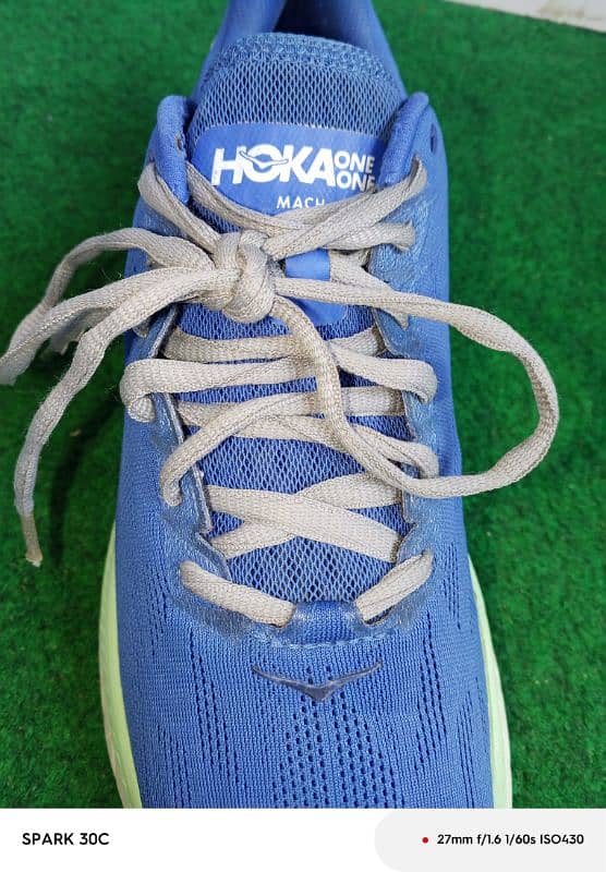 HOKA ONE ONE 5