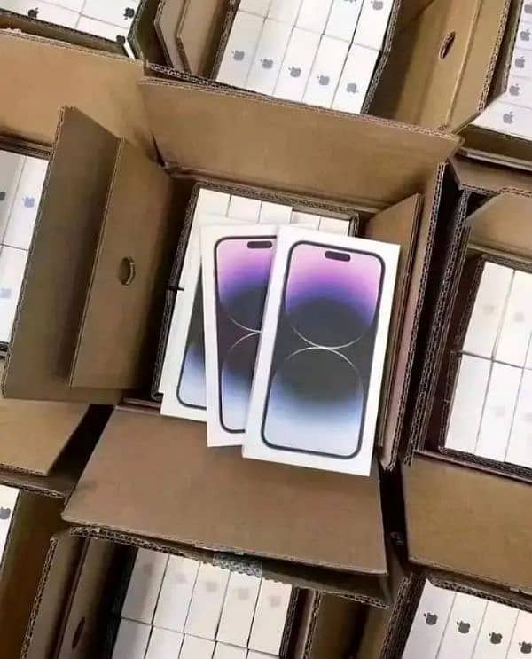 i Phone 8plus, 11,12,13,14,15 pro max on instalment Whatsap 3417642347 2