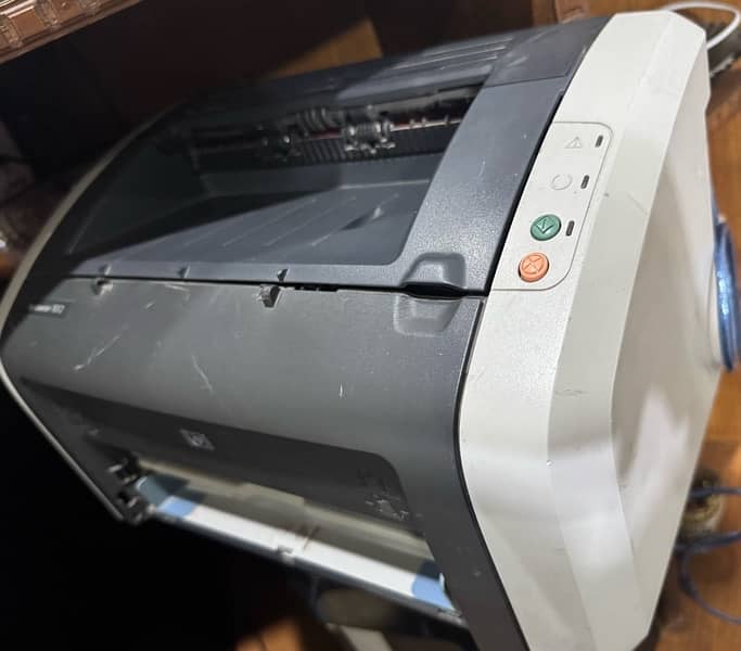 HP laserjet 1012 1