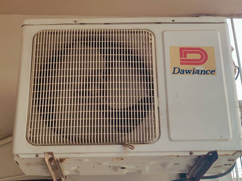 Dawlance Split Ac 2