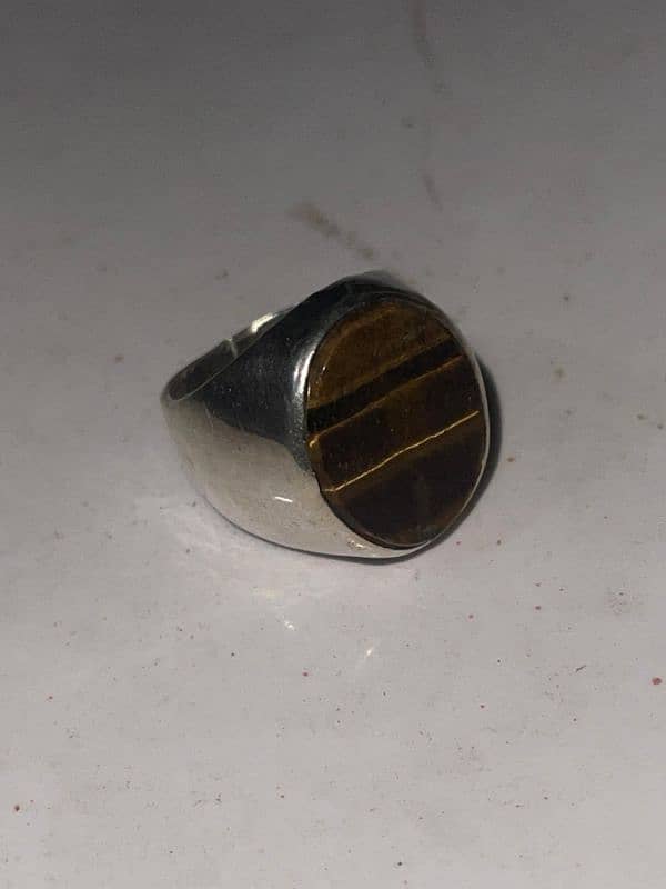 chandi ring Tiger nug original Saudia sa liya  0/3/0/8/6/0/8/3/0/4/7/ 8