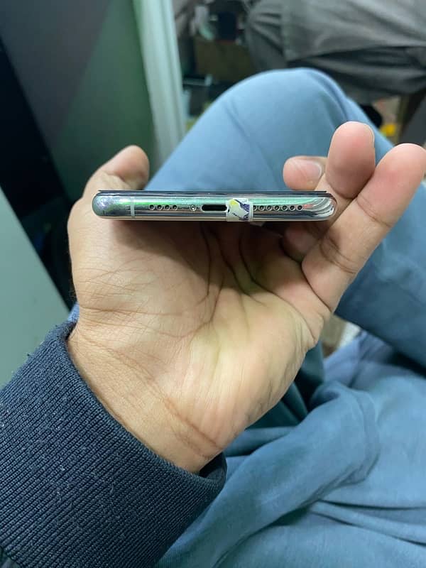 iphone 11 promax 64Gb Pta Approved 1