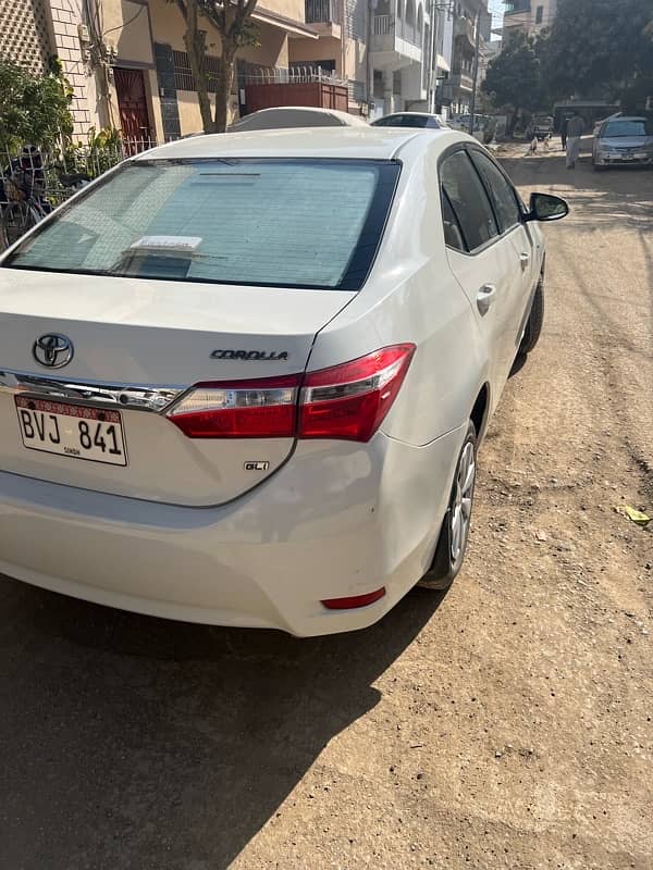 Toyota Corolla GLI 2015 1300 cc 6