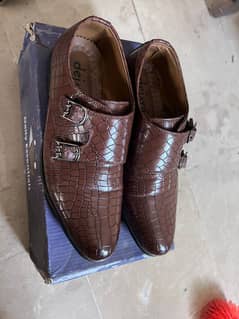 Mens shoes