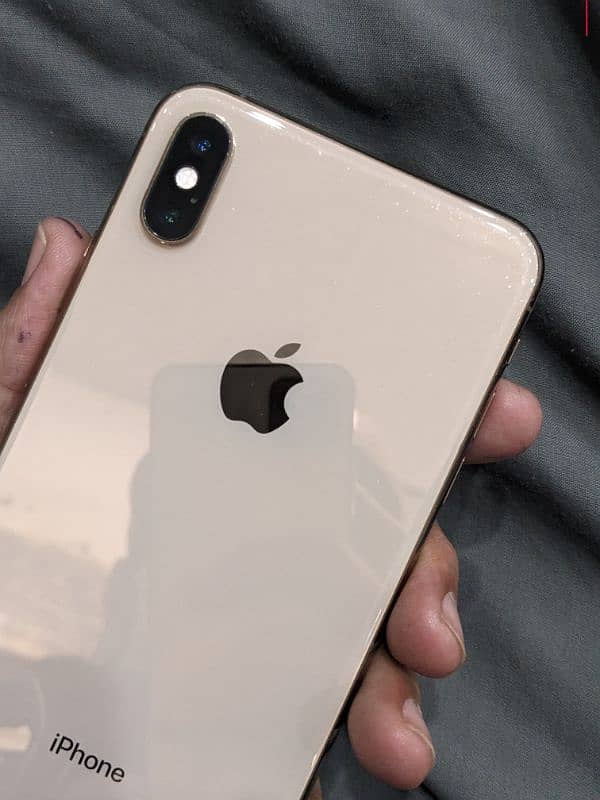 03000242699 iphone xs max 64Gb 03156062963 1