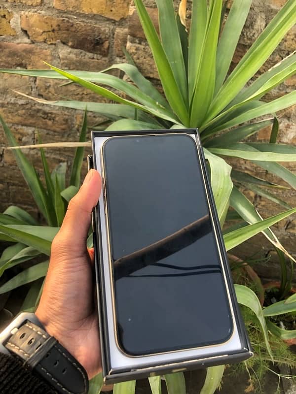 iphone 13pro max non pta 128gb with box only 7