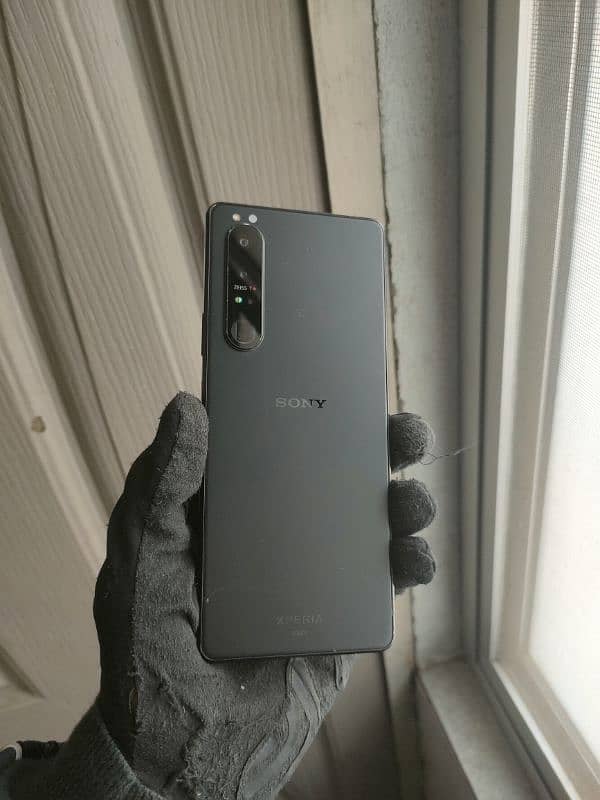 Sony Xperia 1 mark 3 with cover 1