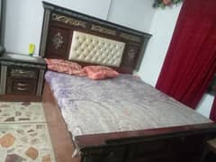 Bed set 4pc wooden polish