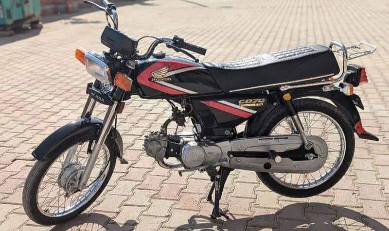 Honda CD 70 urgent for sale raabta number,,03079468544 1