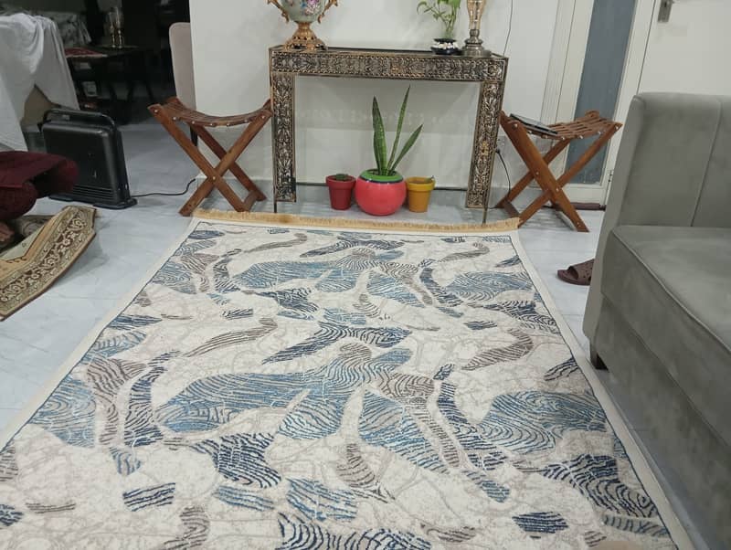 New Turkish rug for sale in light color 0