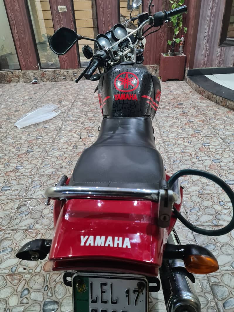 Yamaha  ybr g 125 model 2017 3