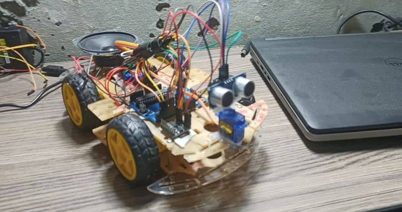 Obstacle avoiding plus speakable intelligent robotic car for projects 3