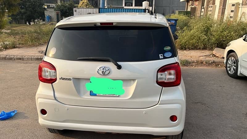 Toyota Passo 2016 1