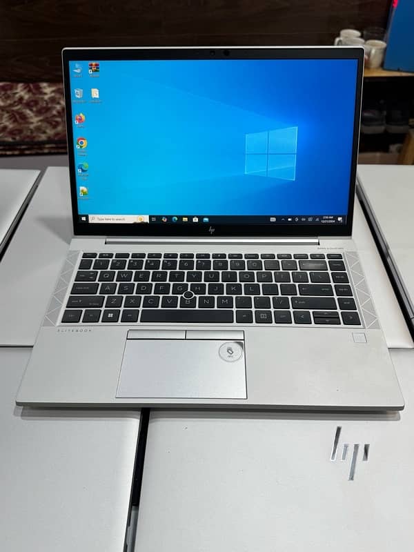 Hp Elitebook 840 G7 core i5 10 generation 8/256 9