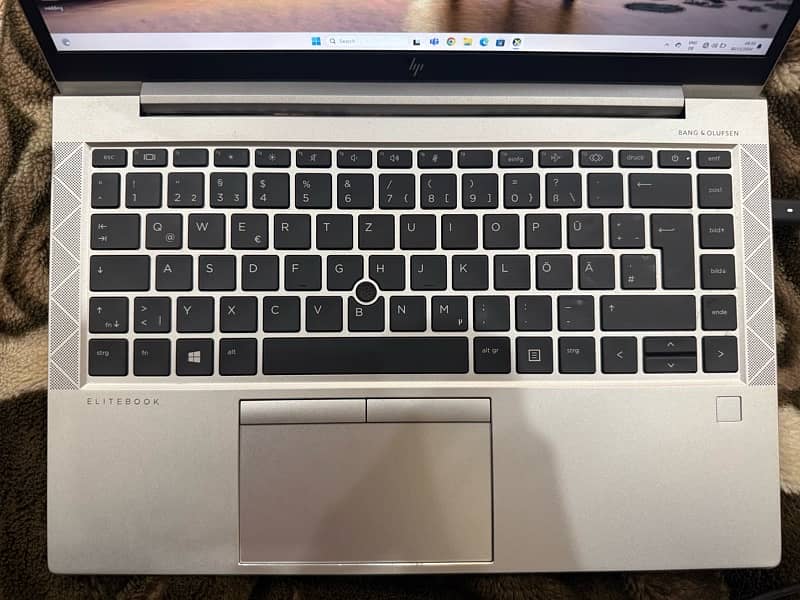 Hp Elitebook 845 G7  16/256 2