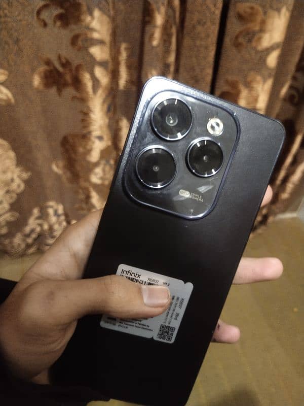 infinix hot 40 pro 1