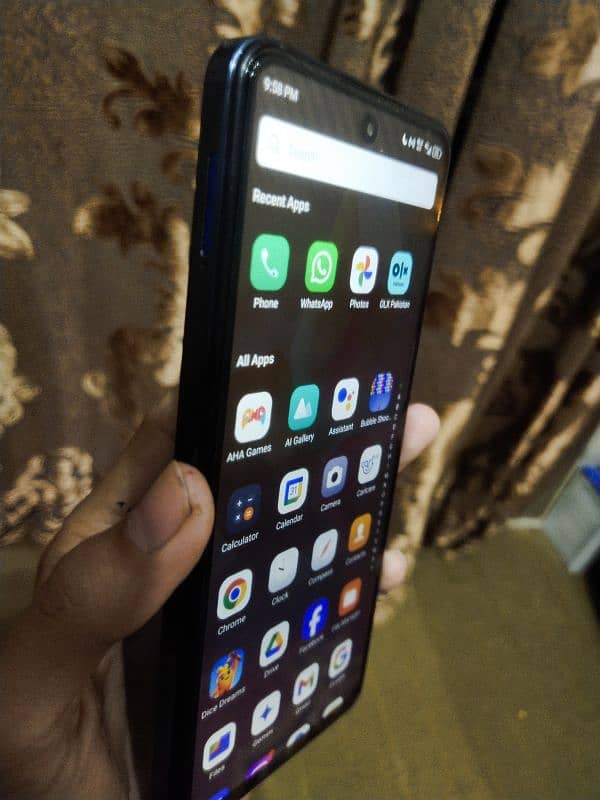 infinix hot 40 pro 3