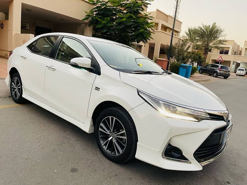 Toyota Corolla Altis 2022 3