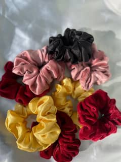 Pack Of 5 Silk Scrunchies and pack of 50