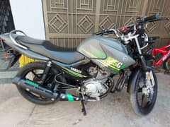 YAMAHA YBR 125G 2023