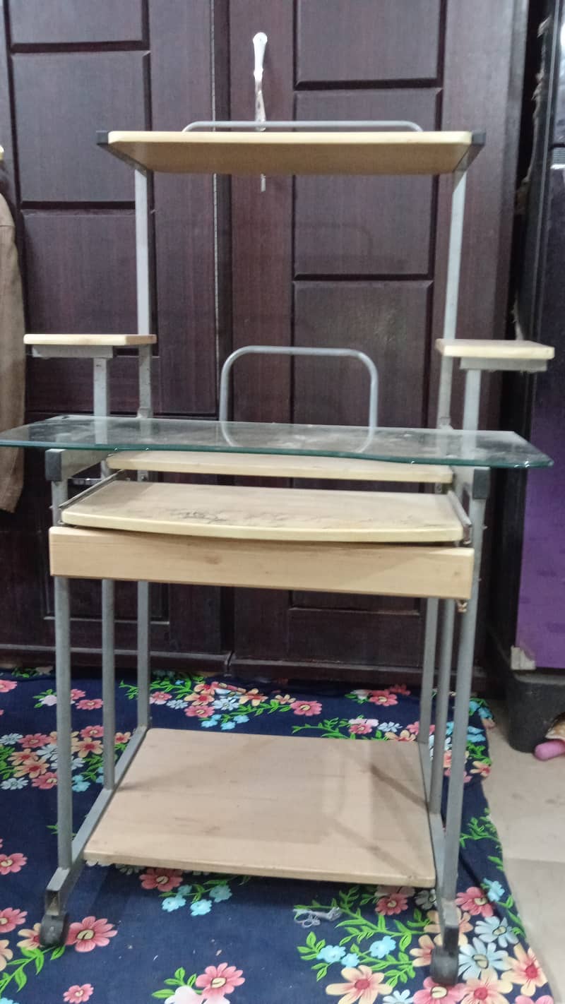 Light weight china computer table. 1