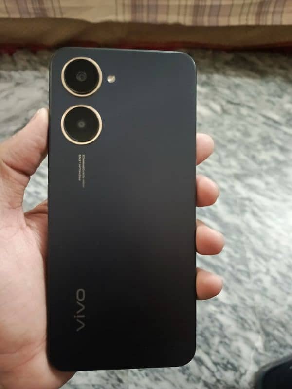 vivo y03 2