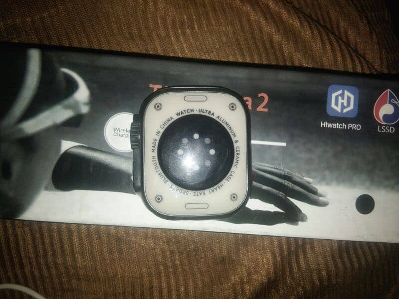 t900 ultra 2 with box and charger only box open 3