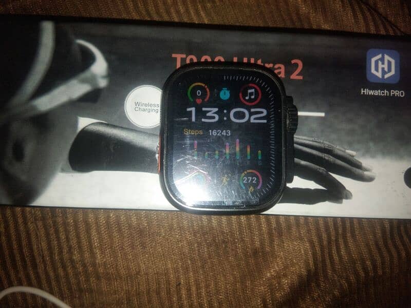 t900 ultra 2 with box and charger only box open 4