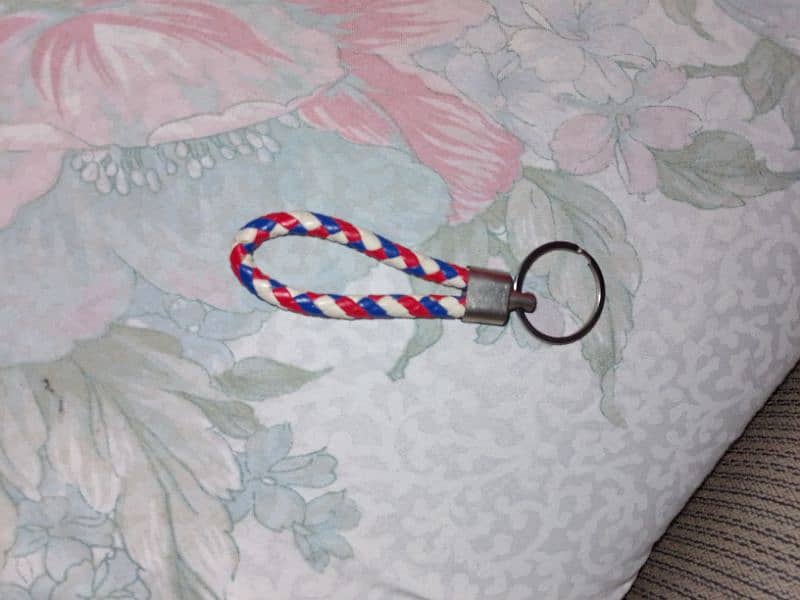 very good keychain 0