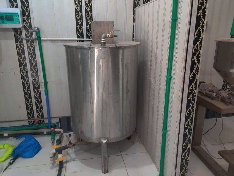 Tube Filling Machine/Liquid Filling Machine and Liquid Mixer Tank 1