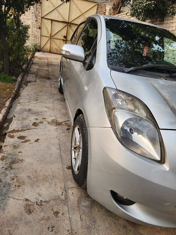 Toyota Vitz 2007 17