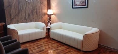 Most fine new 5 seater modren sofa /leather poshish