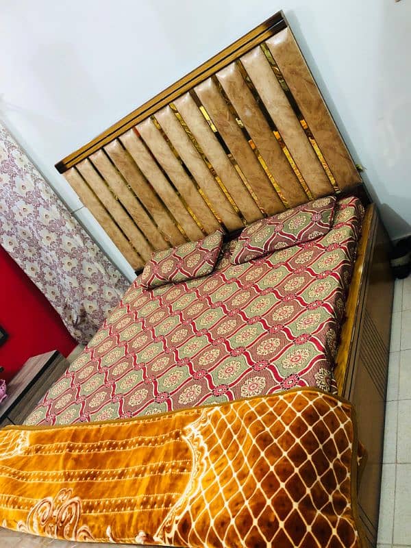 Complete Bedroom set (King-size) available for sale 3