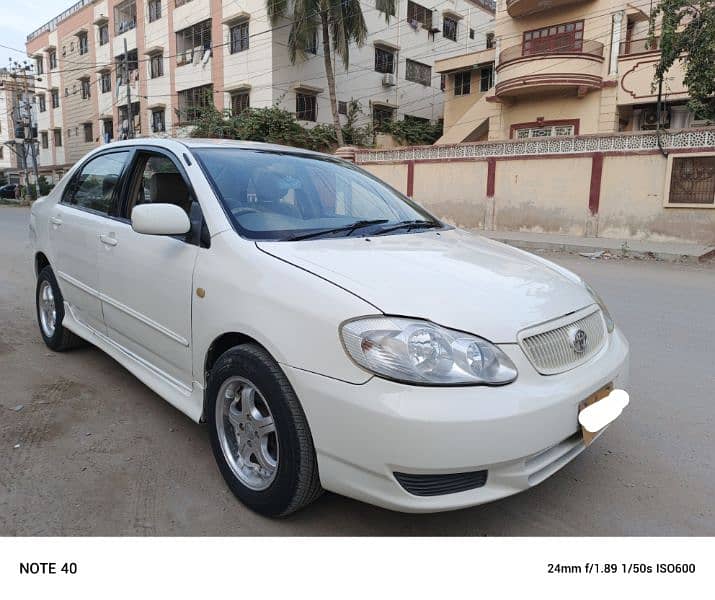 Toyota Corolla se saloon 1