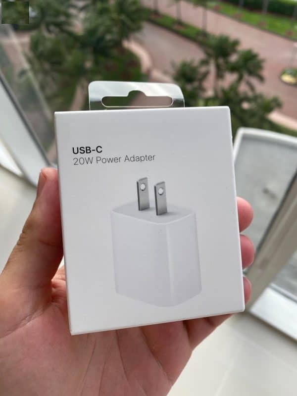 Apple 20 Watt USB-C Fast Charging Adapter – For Android And Iphone 0