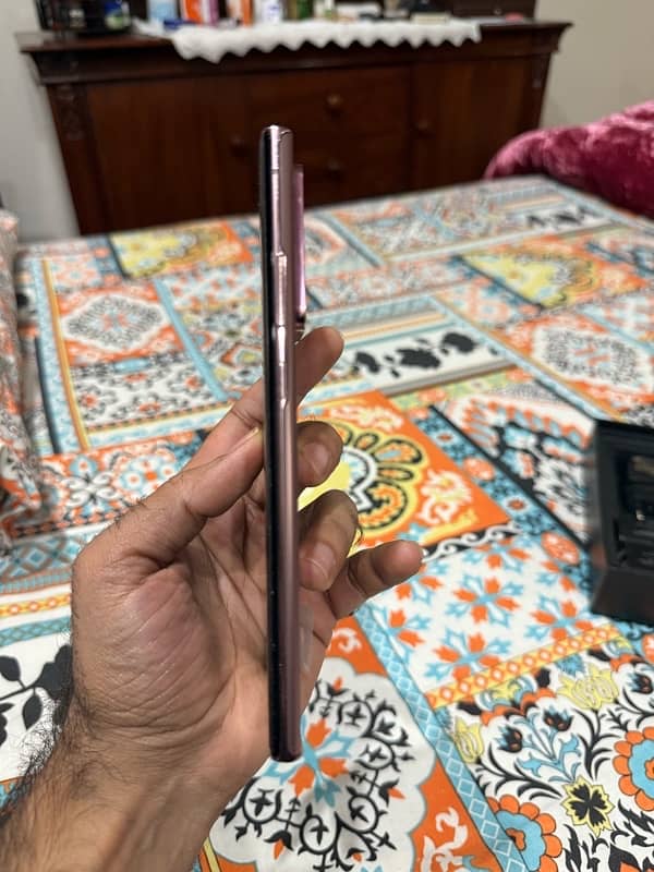 Samsung Note 20 Ultra in Extraordinary Condition for Sale 10