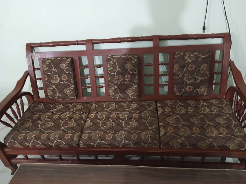 5 seater sofa set with table 3