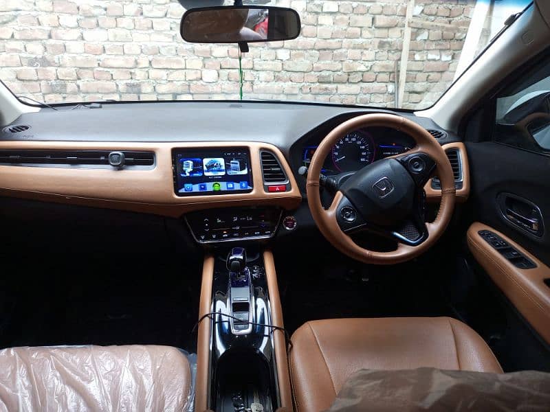 Honda Vezel 2014 1