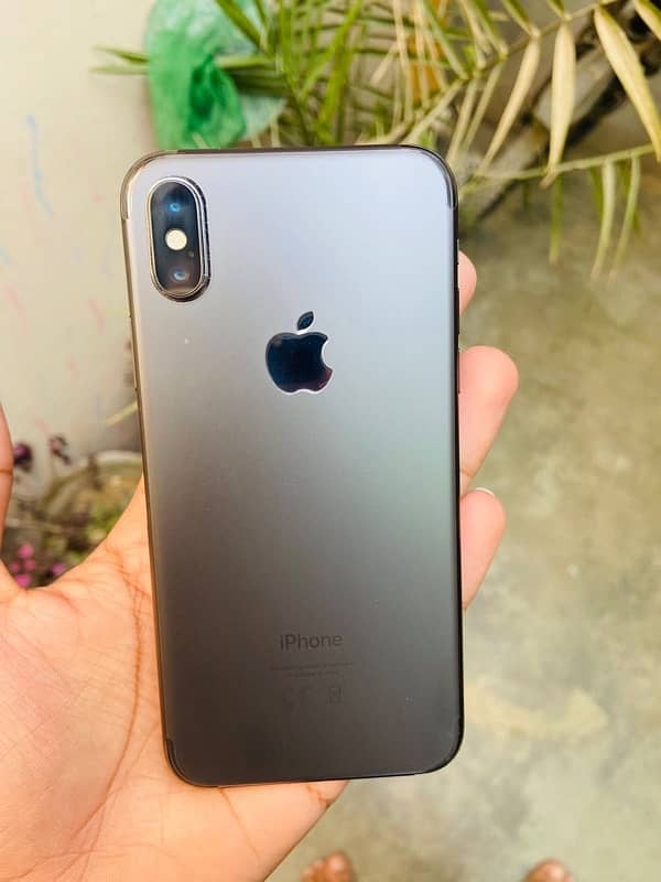 Apple iphone X 64 gb PTA approved 1