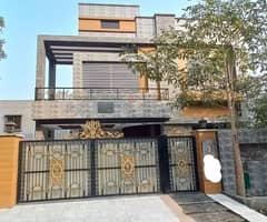 10 New Marla House For Rent in Bahria Town Lahore