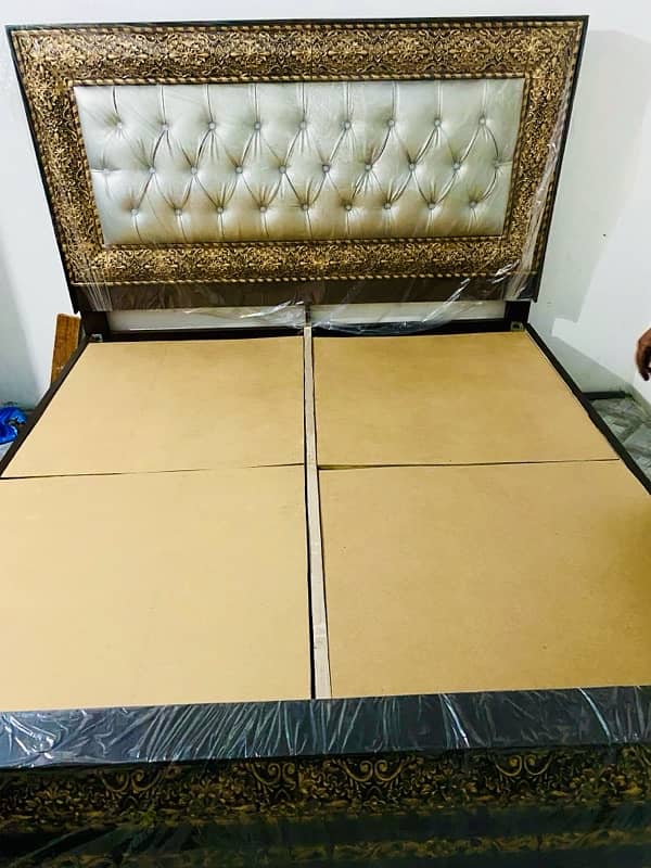 Double Bed with mattress 5