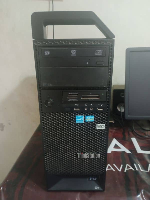 Lenovo Octa Core/GTX 580 384Bits/16GB Ram/500GB HDD 0