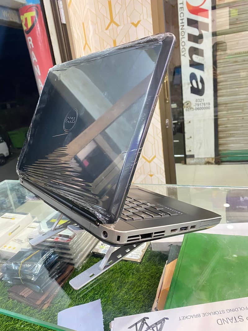 DELL LATITUDE E5430 1