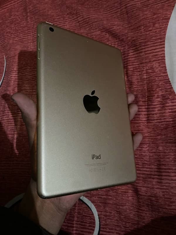 ipad mini 3. 3