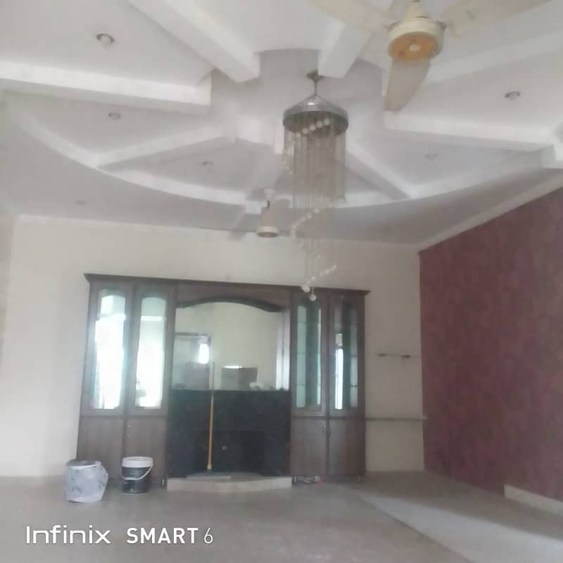 10 Marla House For Rent Wapda Town 0