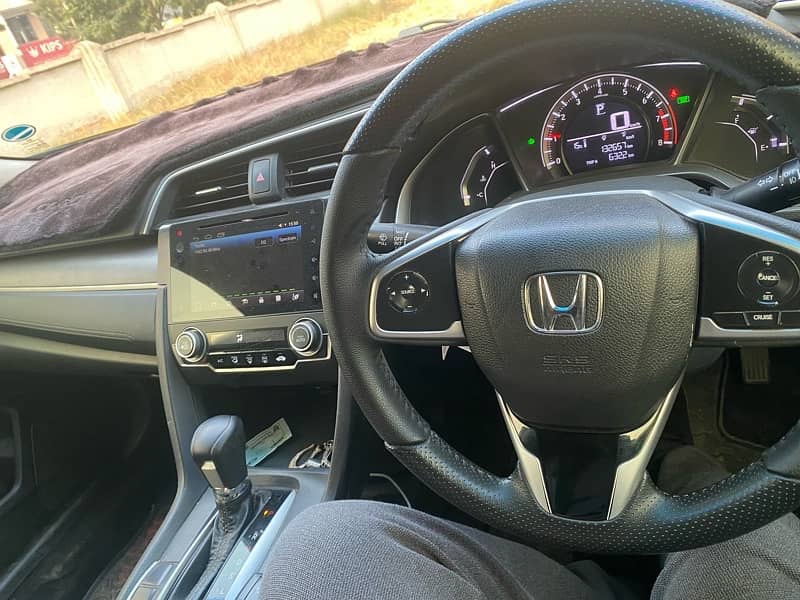 Honda Civic VTi Oriel Prosmatec 2018 14