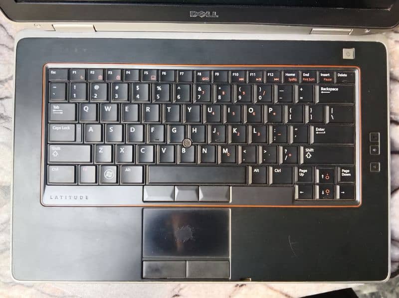 Dell latitude e6420 i5 2nd generation laptop in good condition 7