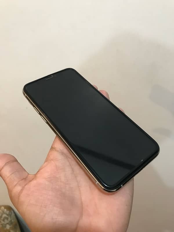 iphone 11pro factory unlock 2